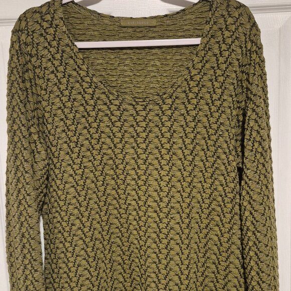 CUT LOOSE TUNIC -SIze Large.   New Conditon - Picture 1 of 6